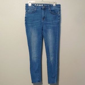 SONG Curvy High Rise Skinny Ankle Size: 11/30